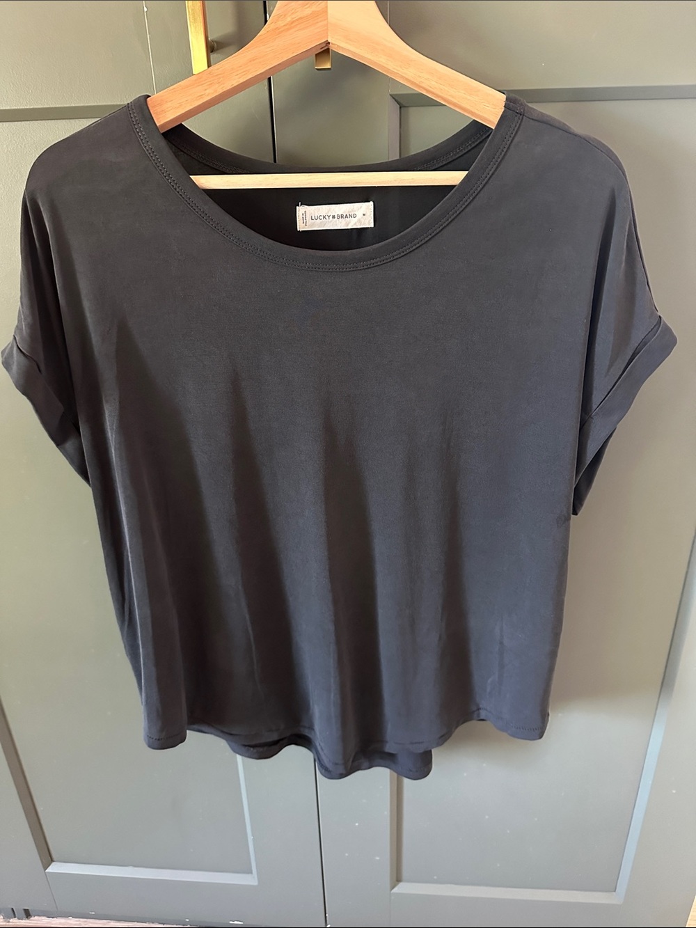 Lucky Brand Women’s Black Rolled Short-Sleeve Tee